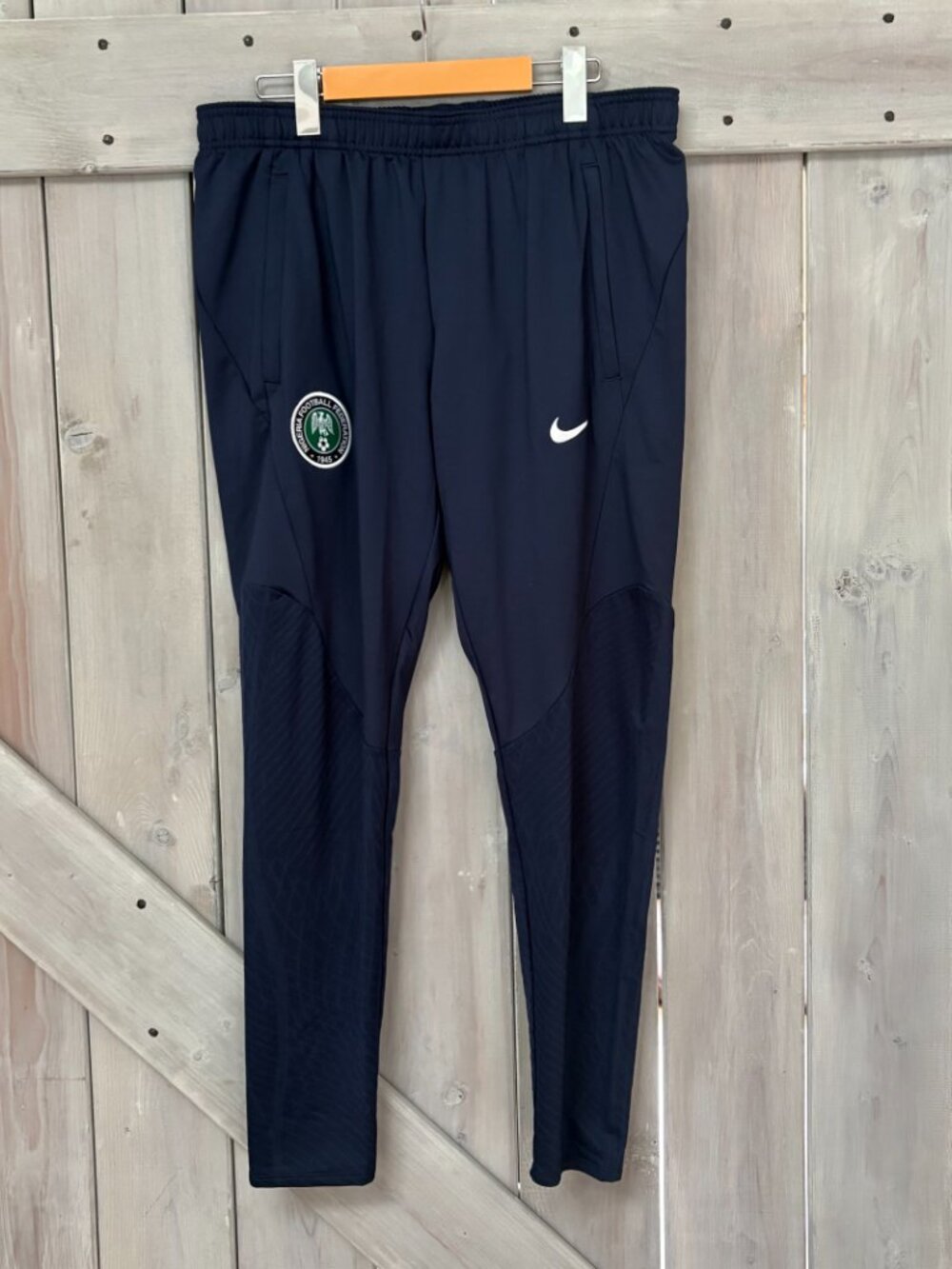 Nike Nigeria football federation 1945 track plants NWT size large L navy